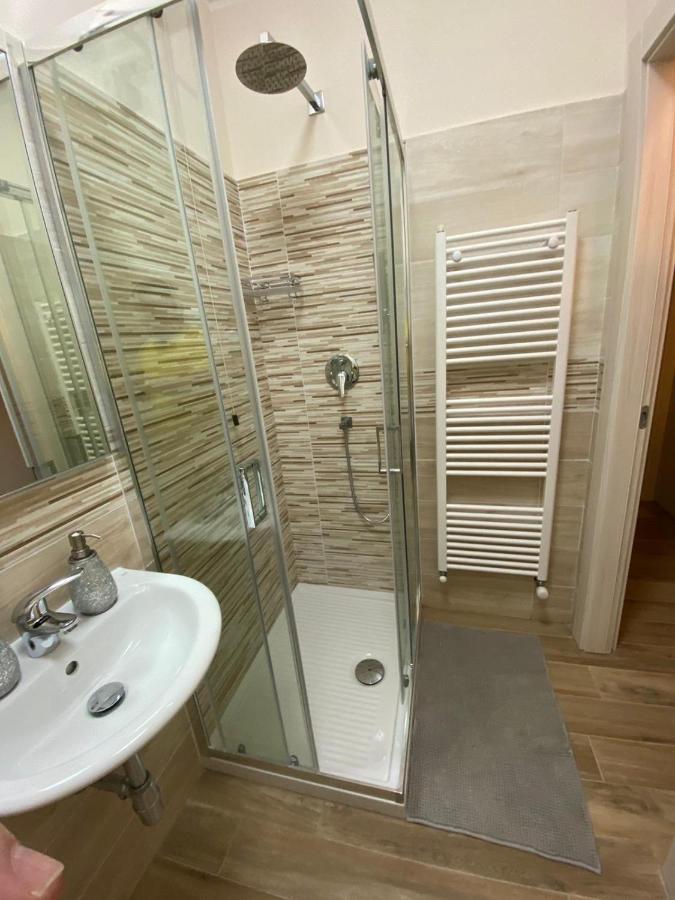 Atena Apartments B&B Gold Pescara Ngoại thất bức ảnh