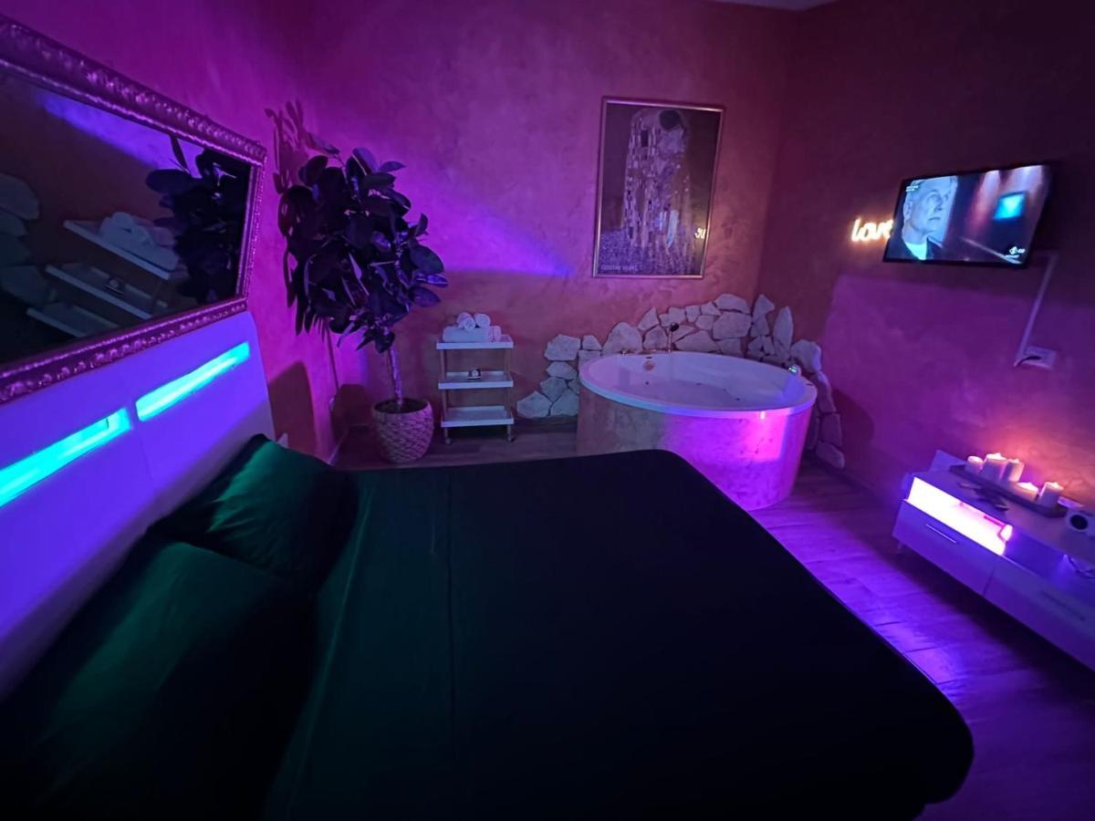 Atena Apartments B&B Gold Pescara Ngoại thất bức ảnh