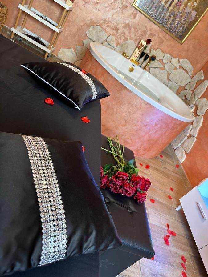 Atena Apartments B&B Gold Pescara Ngoại thất bức ảnh